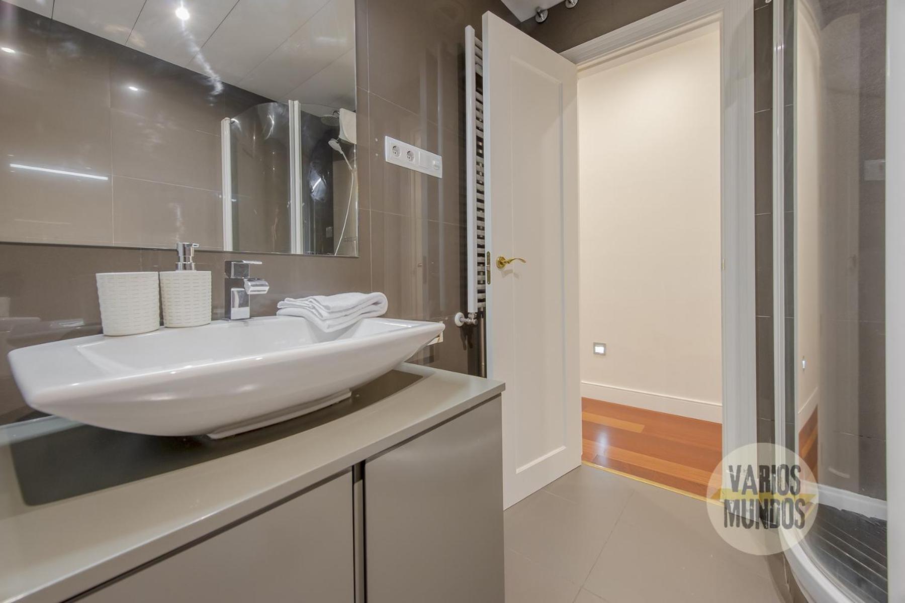 Premium Apt 10Pax En Plaza Espana-Gran Via Madri Exterior foto
